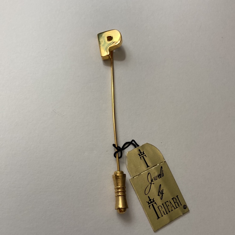 Vintage Trifari Gold Tone Letter P Hat Pin Brooch